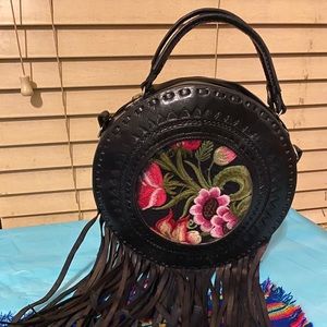 Leather purse with embroidery!